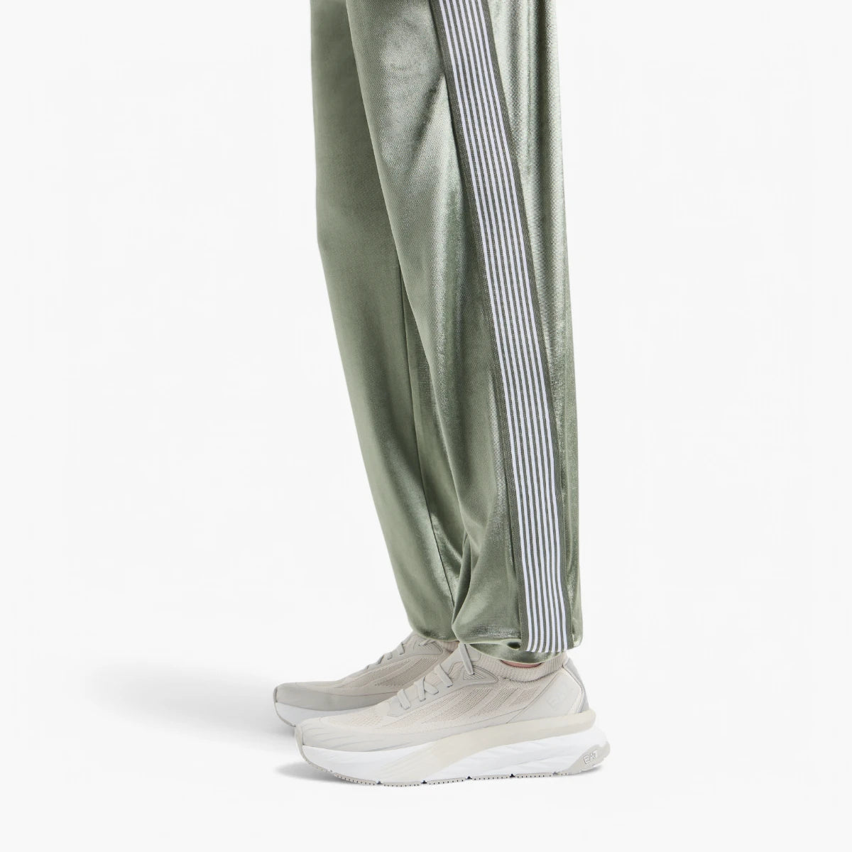 トップス MEDIUM SPORTSWEAR WARMUP VELOUR BK SUPER SOFT VELOUR MONOCHROME GIRLS TRACKSUIT SET