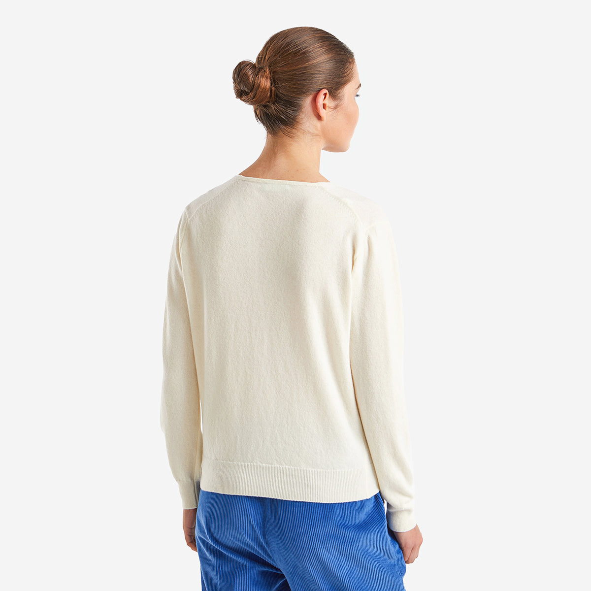 United Colors Of Benetton Woman Cream V-Neck Sweater In Pure Merino Wool | LEVISONS