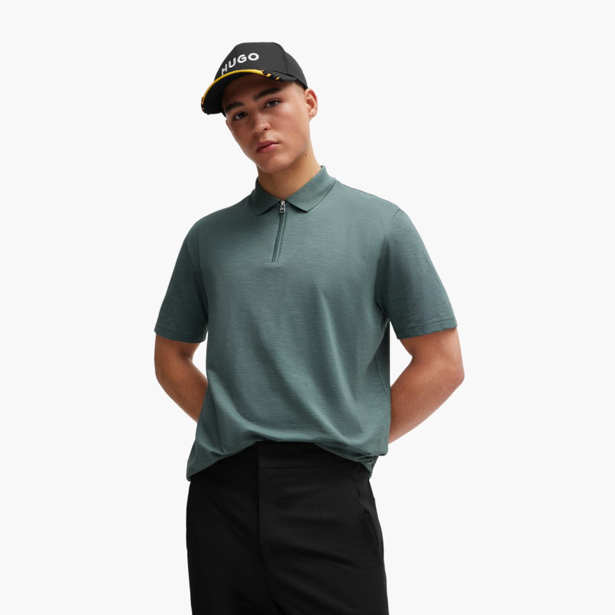 Hugo Red Dekok233 10249670 01 | LEVISONS