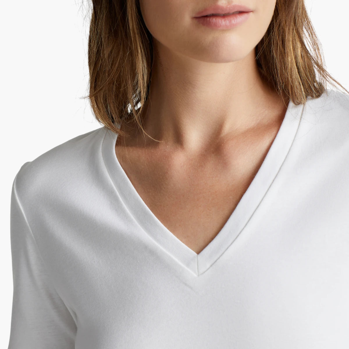 United Colors Of Benetton Woman Pure Cotton T-Shirt With V-Neck | LEVISONS