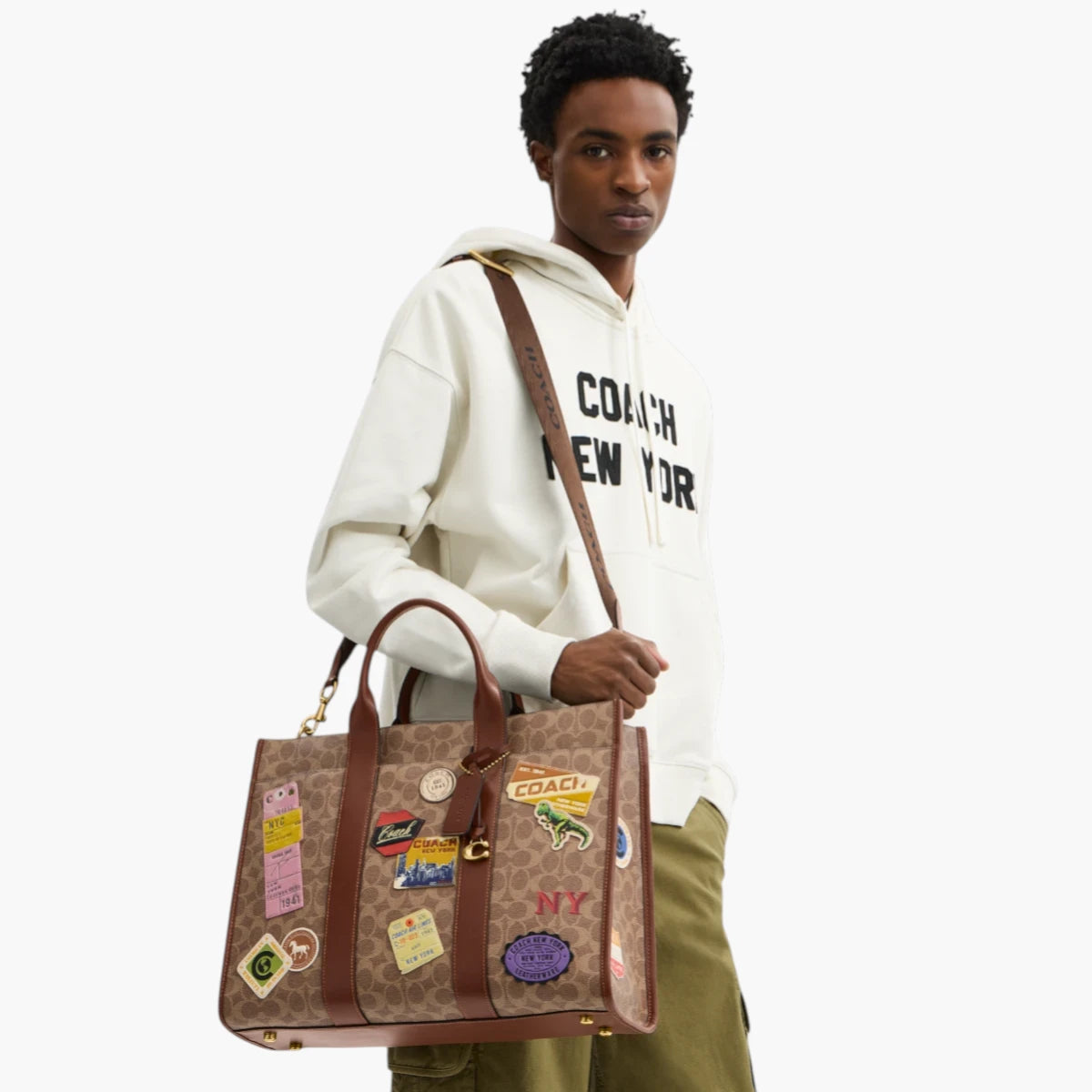 Wesley Tote In Signature Canvas With Patches – Levisons