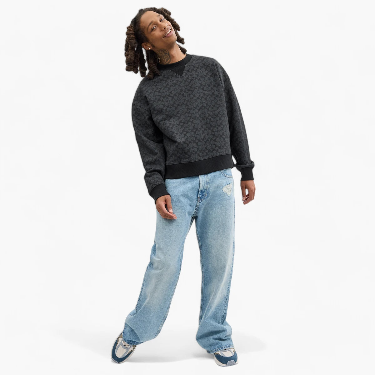 Coach Essential Signature Crewneck | LEVISONS