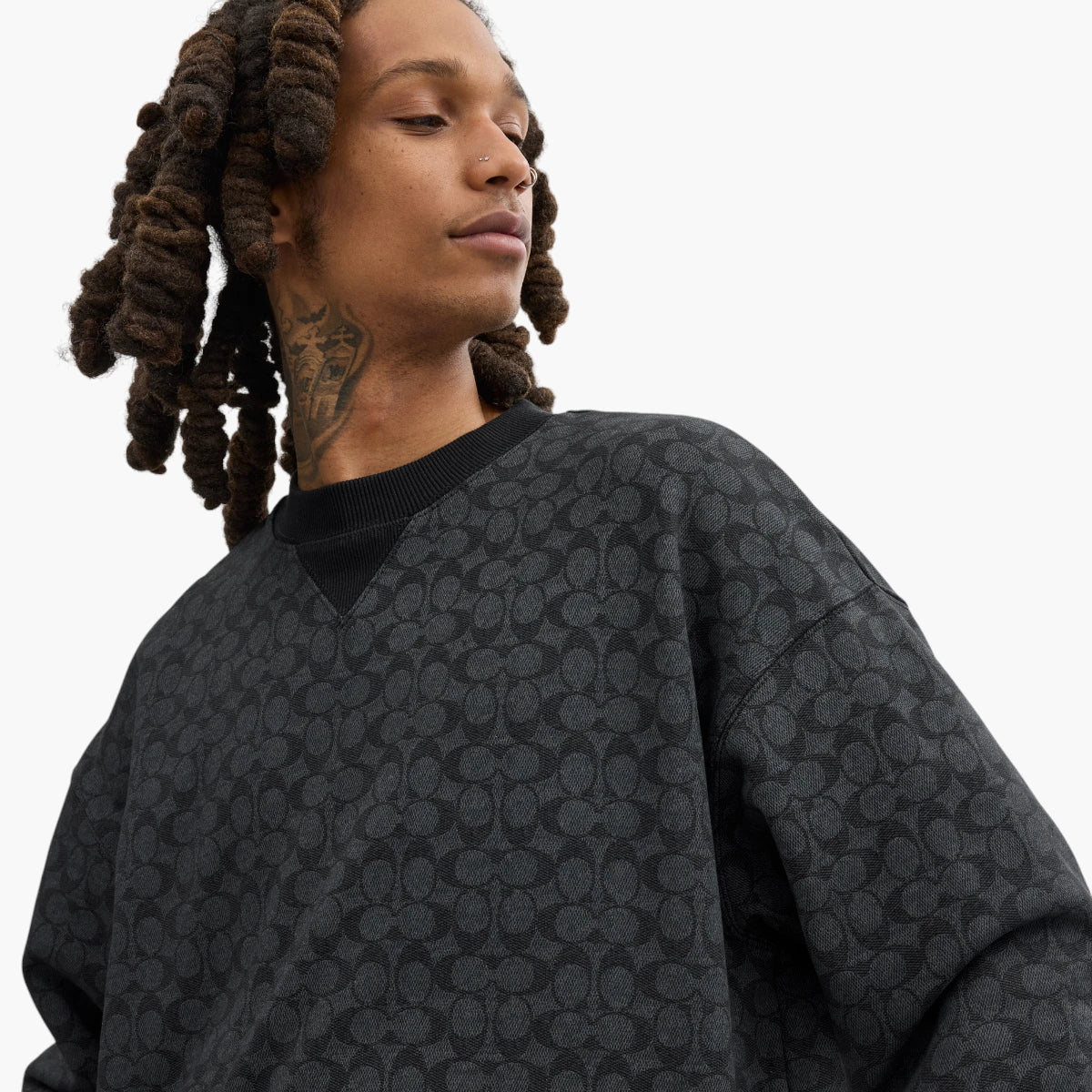 Coach Essential Signature Crewneck | LEVISONS