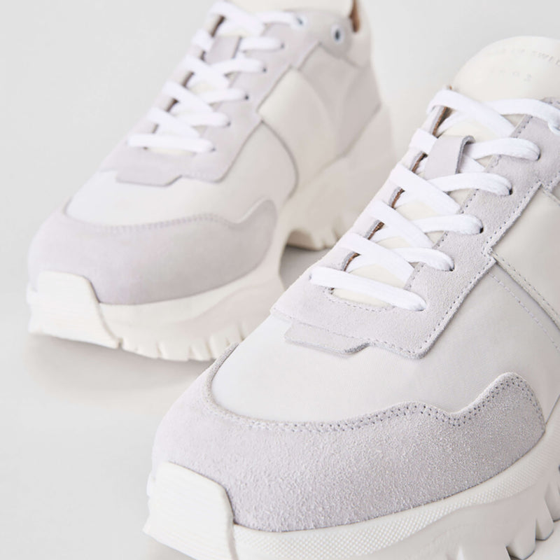Afria Sneakers – Levisons